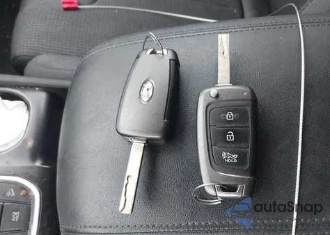 2020 Hyundai Santa Fe Se from USA, damaged, VIN 5NMS2CAD8LH258275